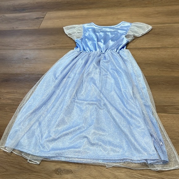 Disney Frozen II Blue and Silver Princess Dress Size 6X - Picture 7 of 9